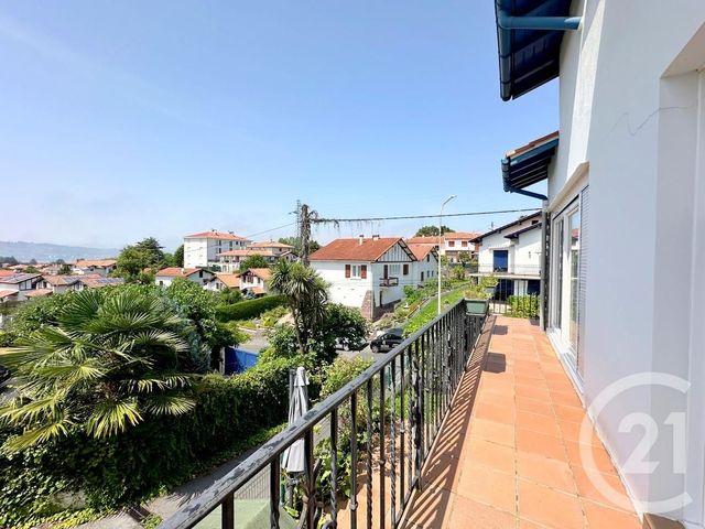 Appartement F3 à vendre - 3 pièces - 91.39 m2 - HENDAYE - 64 - AQUITAINE - Century 21 Maïtena Immobilier